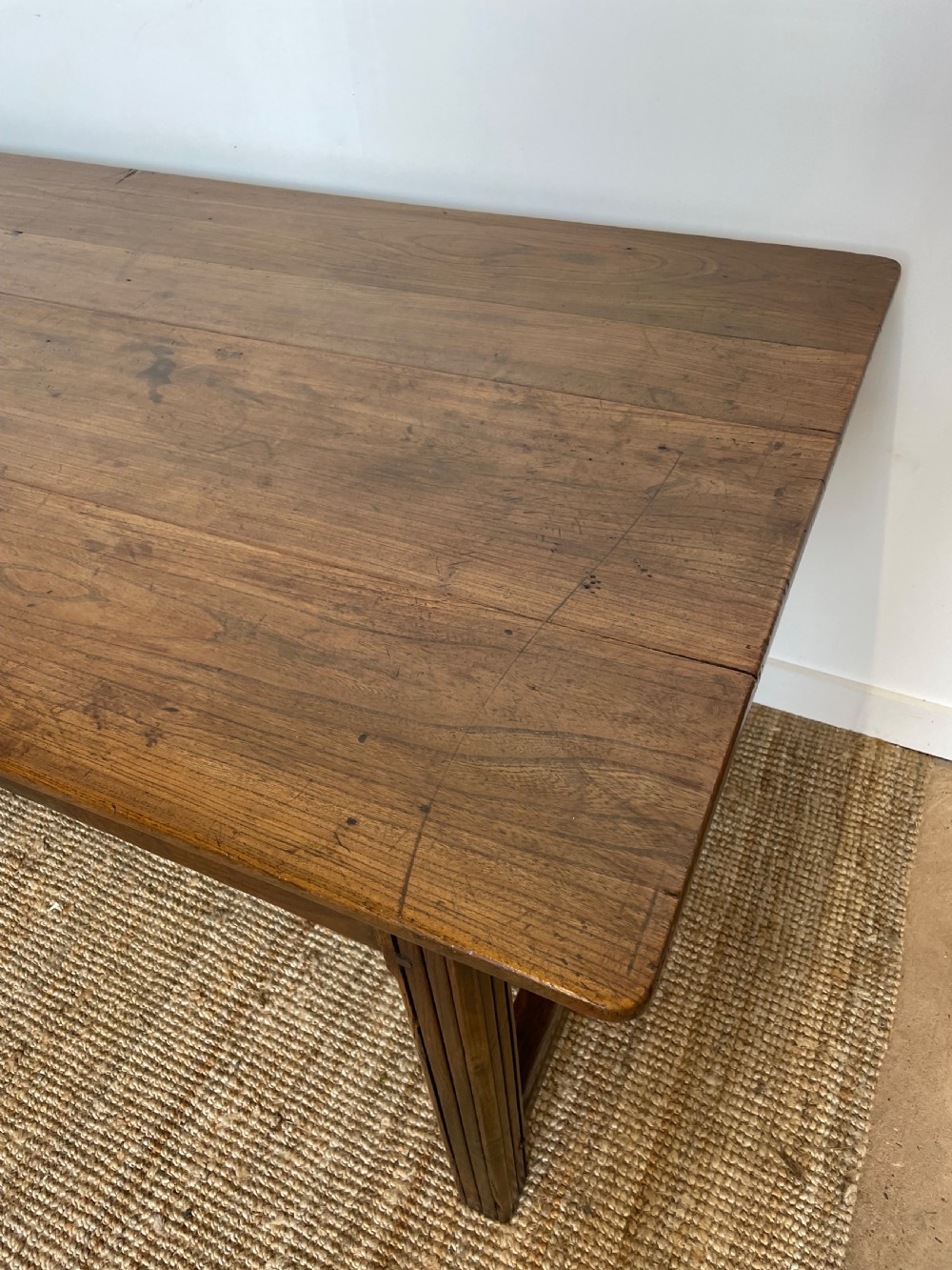 Oak farmhouse table  View III
