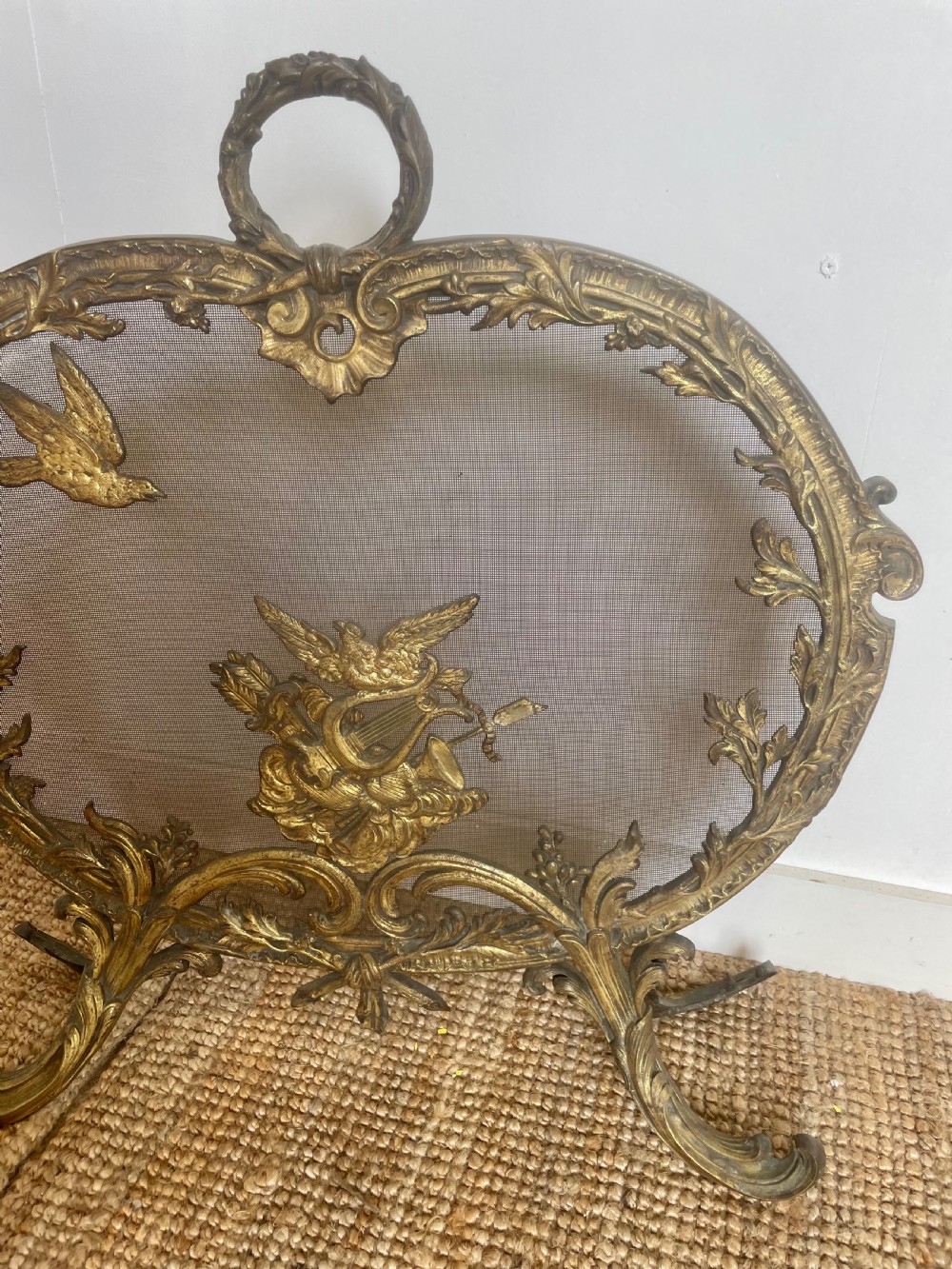 Rococo style fire guard / spark guard View III