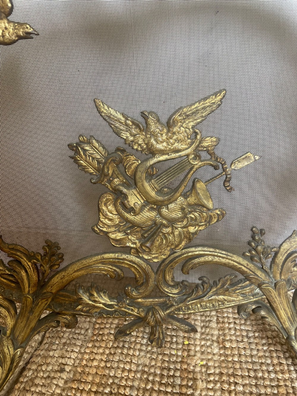 Rococo style fire guard / spark guard View IV
