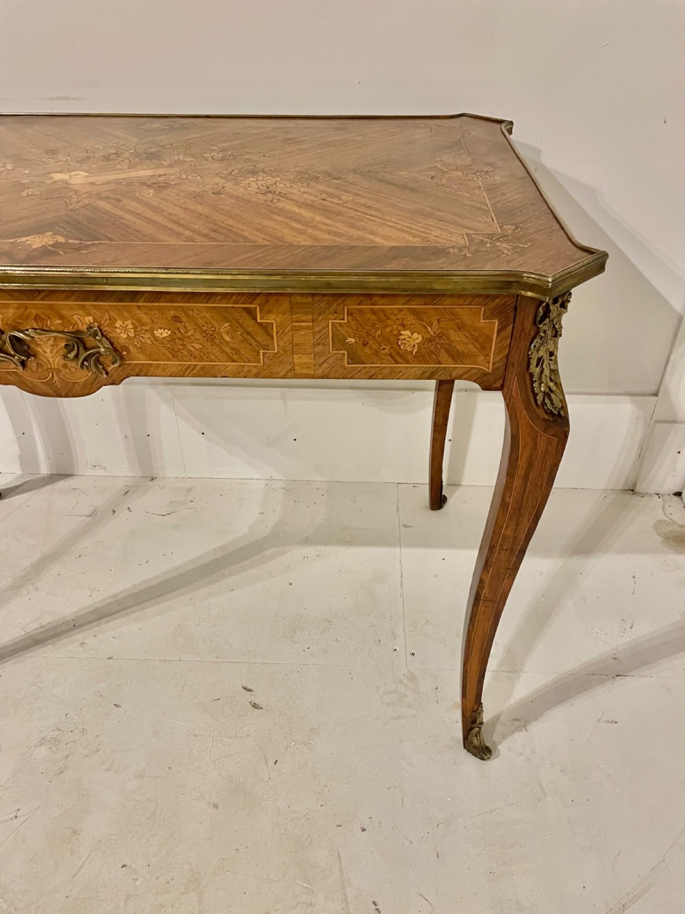 Napoleon III rosewood and inlaid writing table / centre table  View III
