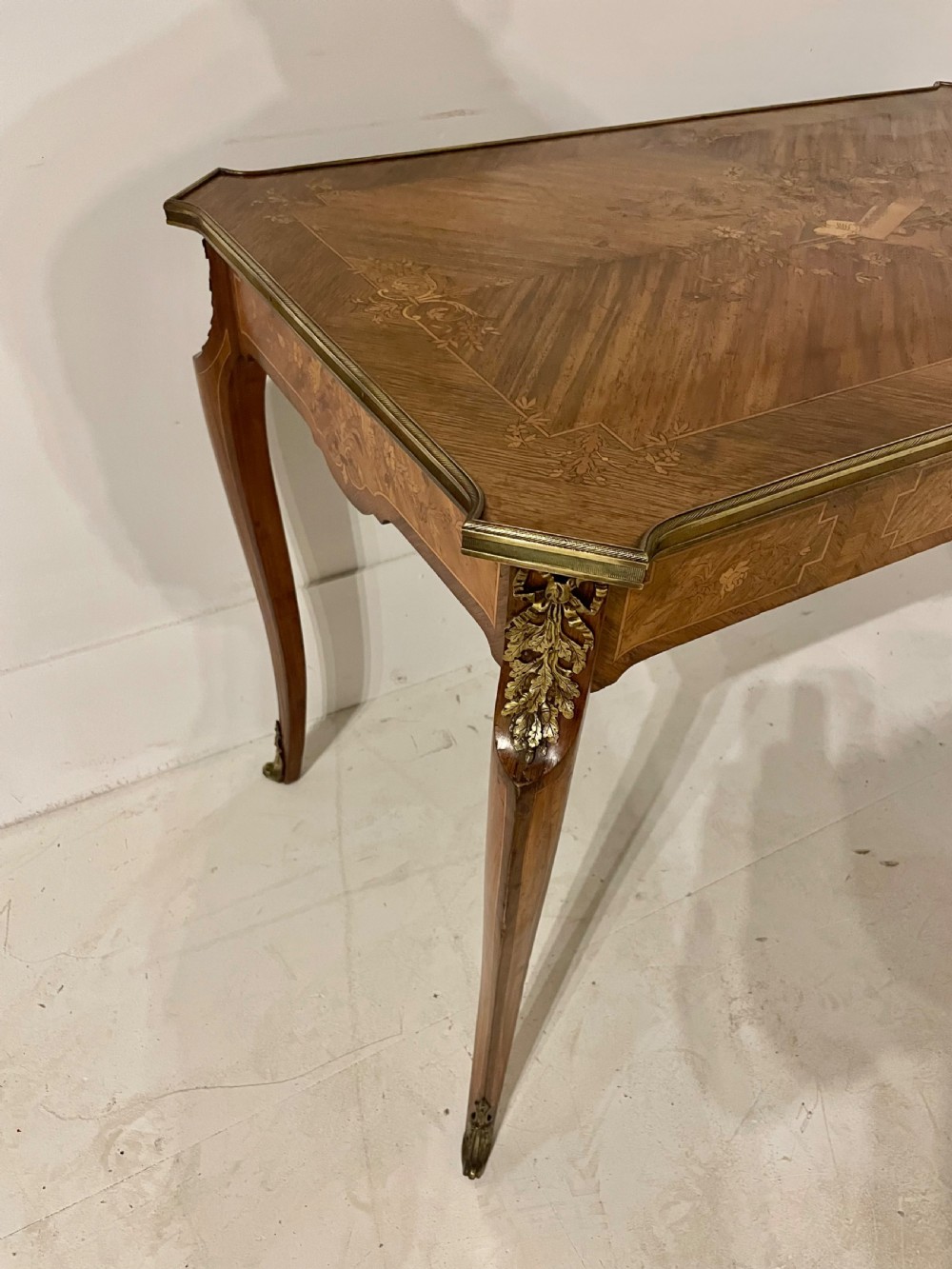 Napoleon III rosewood and inlaid writing table / centre table  View V