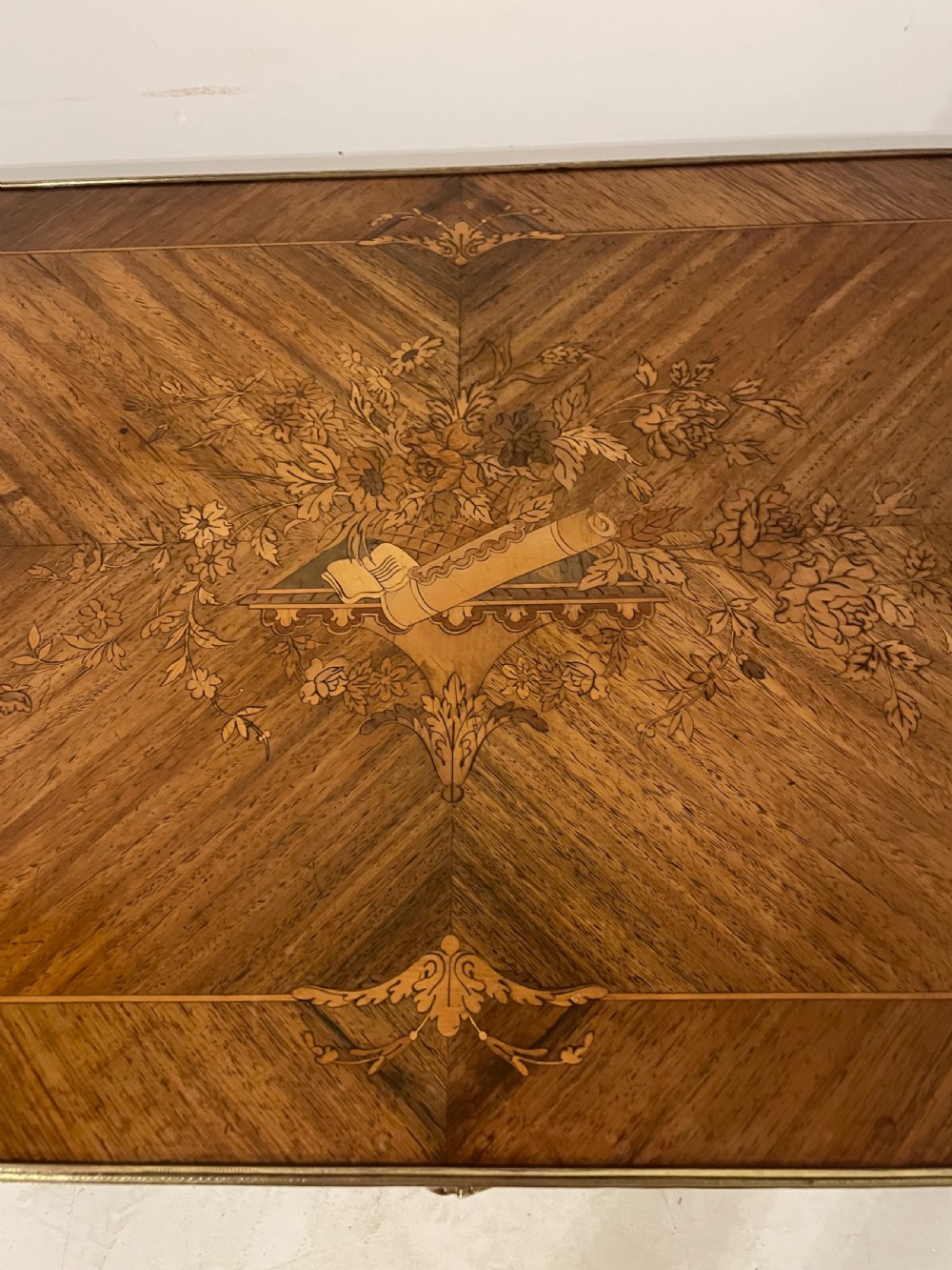 Napoleon III rosewood and inlaid writing table / centre table  View VII