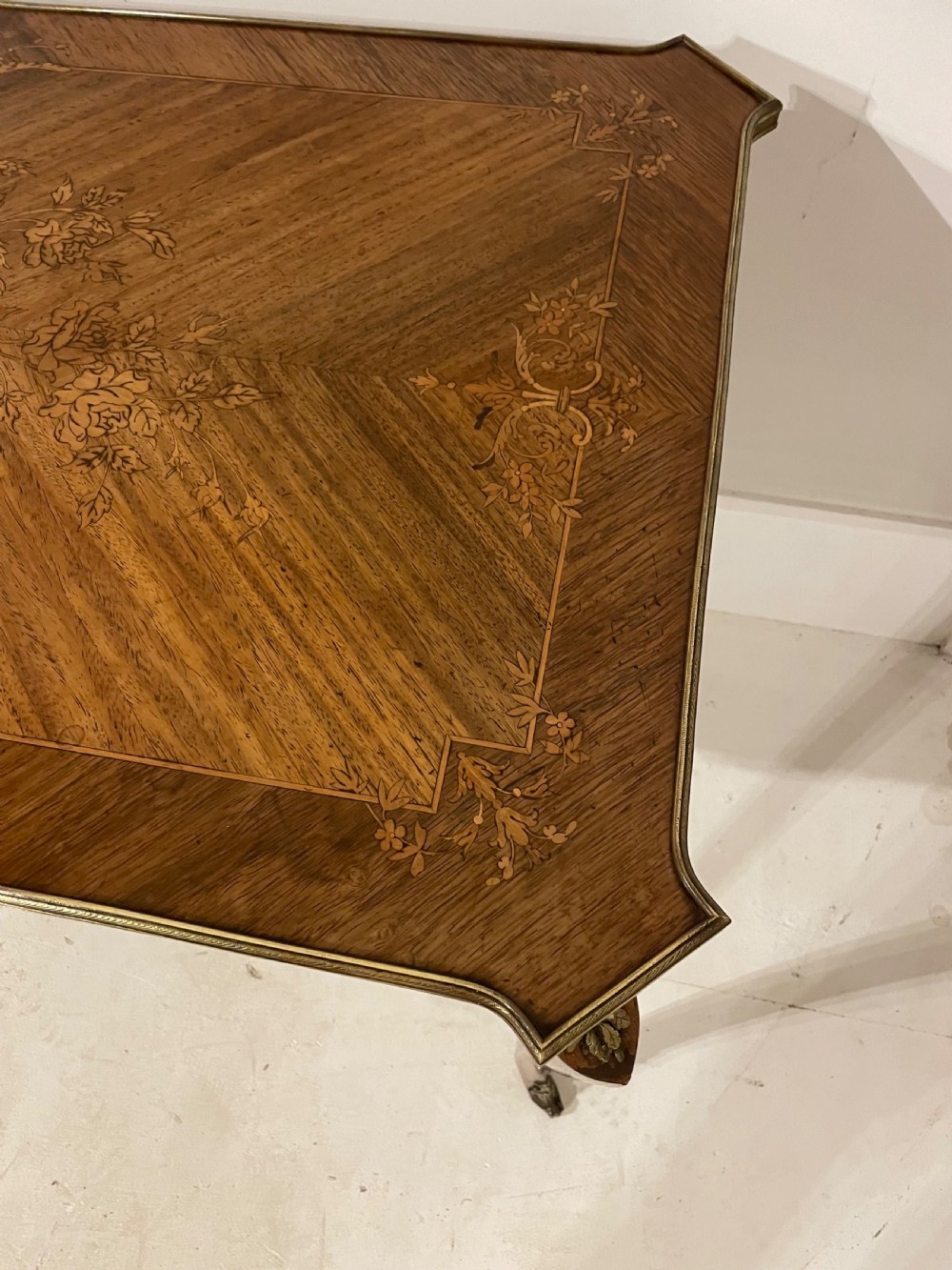 Napoleon III rosewood and inlaid writing table / centre table  View VIII