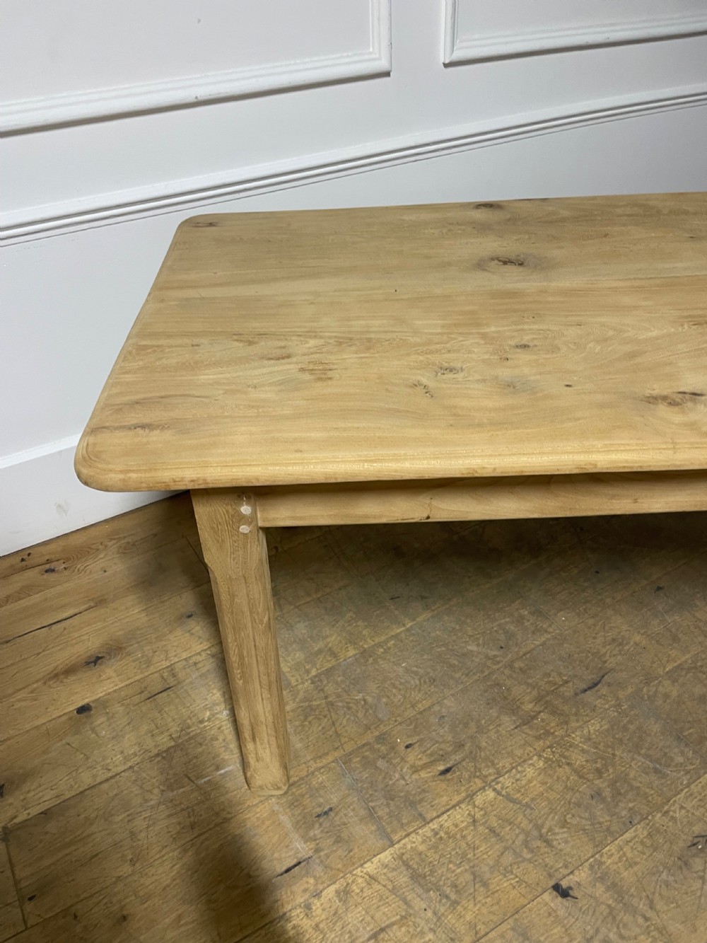 Scrubbed elm farmhouse table  View IX