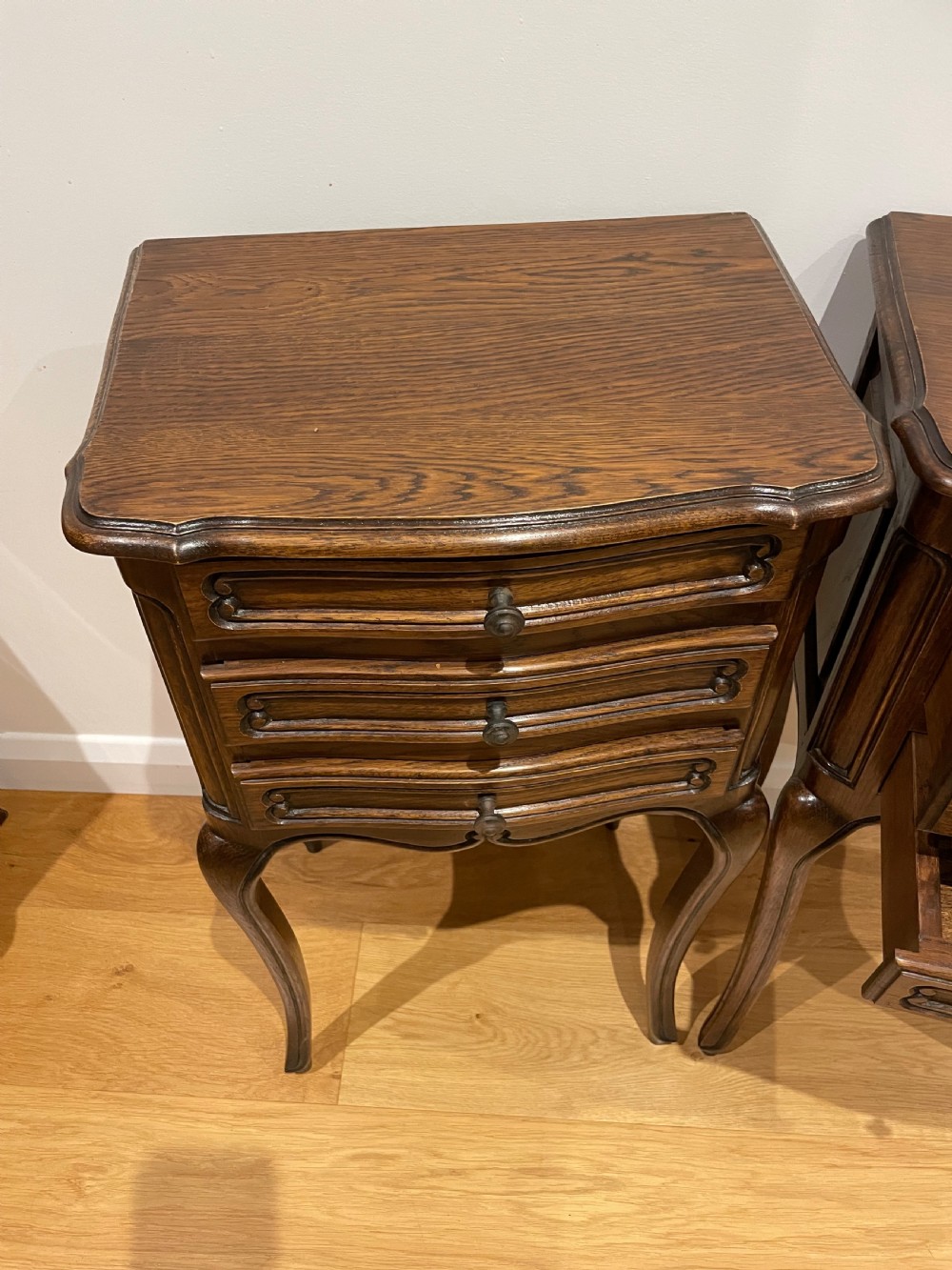 Pair of oak bedside cabinets  View VIII