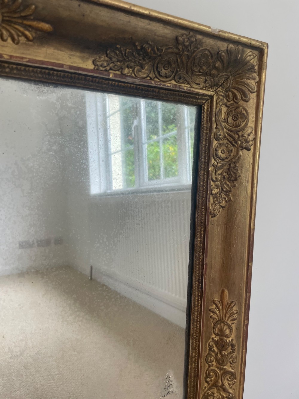 19th century gilt mirror  View VIII
