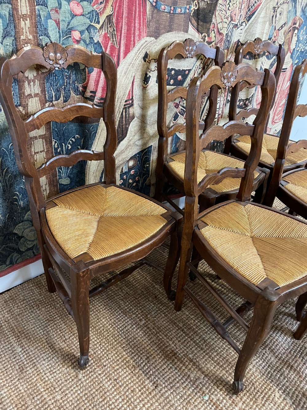 Set 6 oak chairs  View VI
