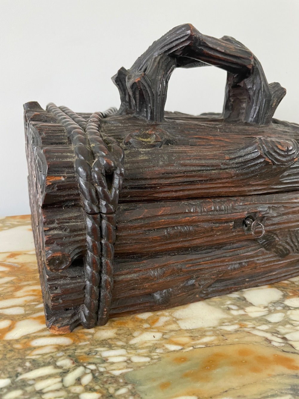 Black Forrest naturalistically carved cigar box  View II