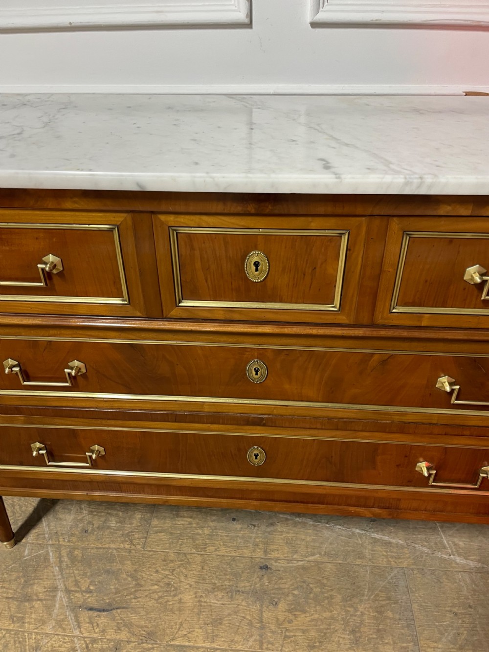 Cherrywood marble topped commode / chest of drawers  View IV