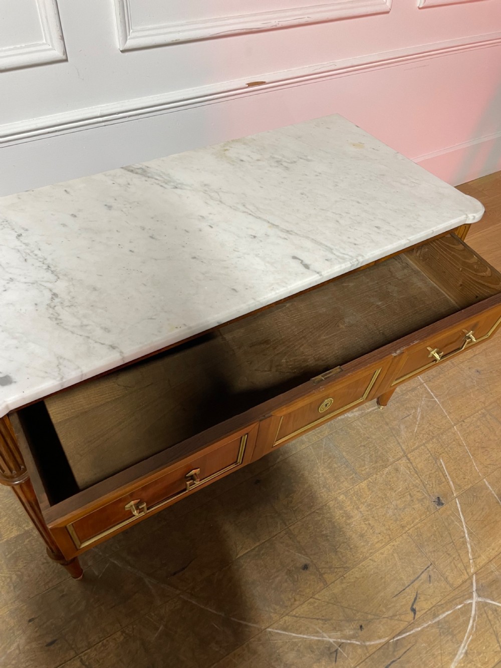 Cherrywood marble topped commode / chest of drawers  View VII