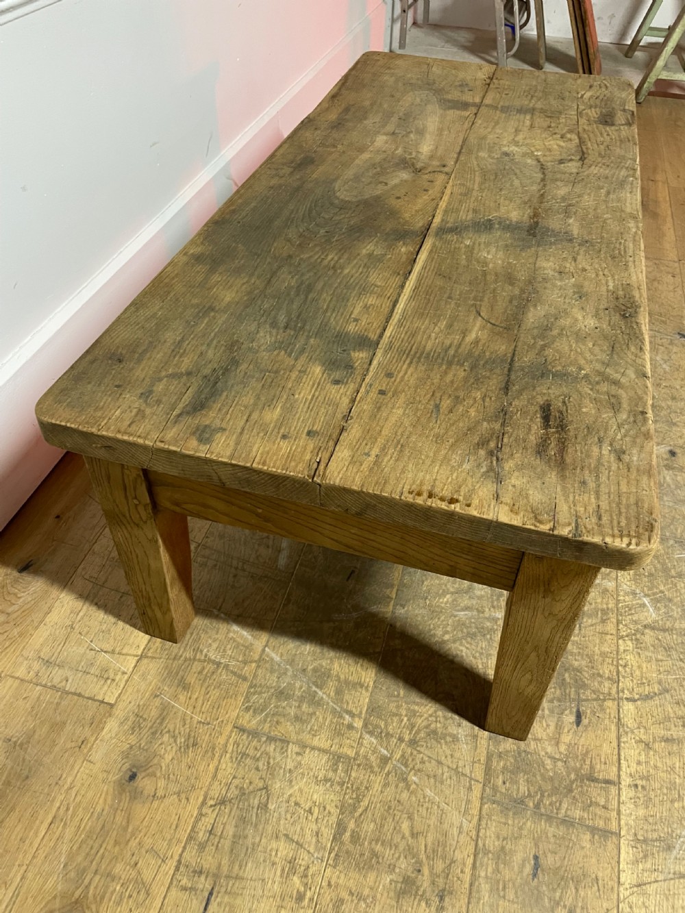 Scrubbed oak coffee table  View VI
