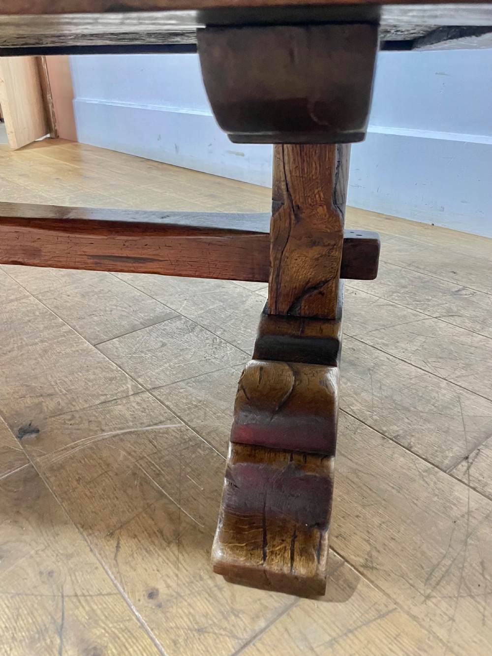 Refectory style oak coffee table  View VIII