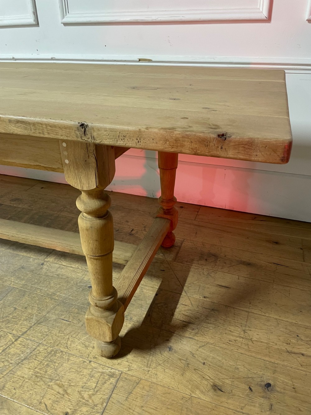 Scrubbed oak turned leg farmhouse table  View II
