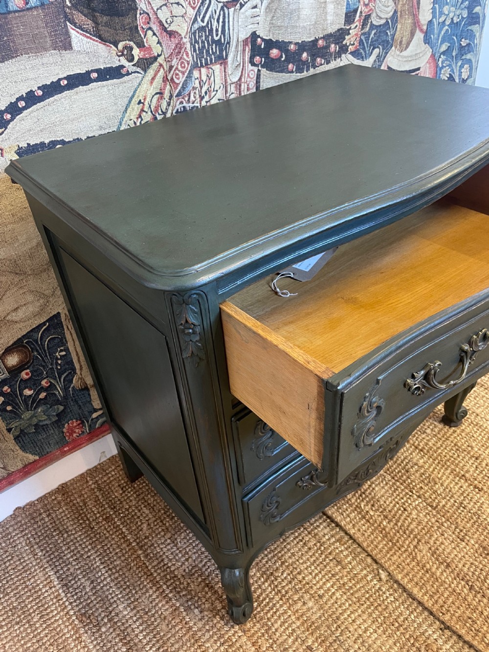 Louis XVI style painted oak chest of drawers / commode  View VIII