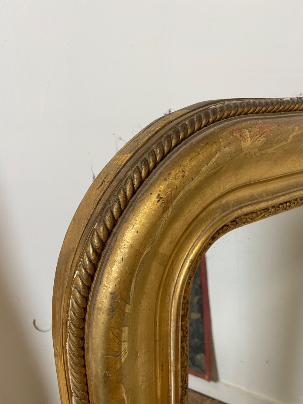 Lovely 19th century arched topped gilded over mantle  View X