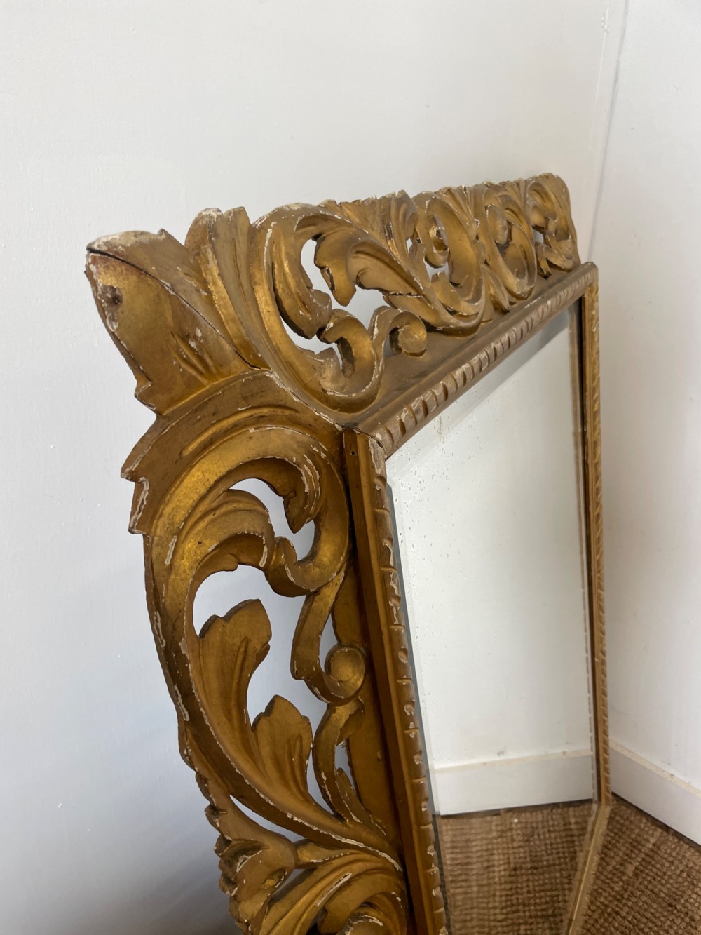 19th century carved wood gilded mirror  View XI