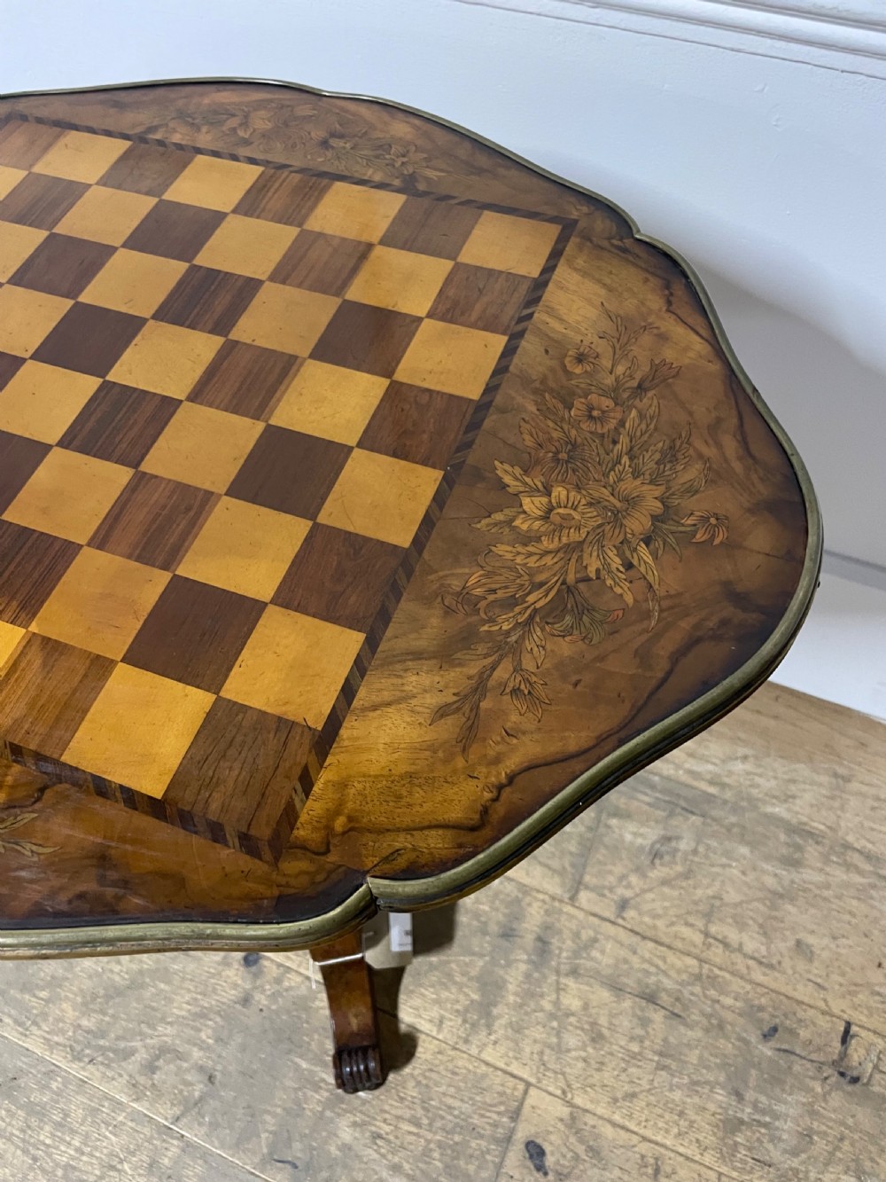 Victorian walnut chess table  View VII