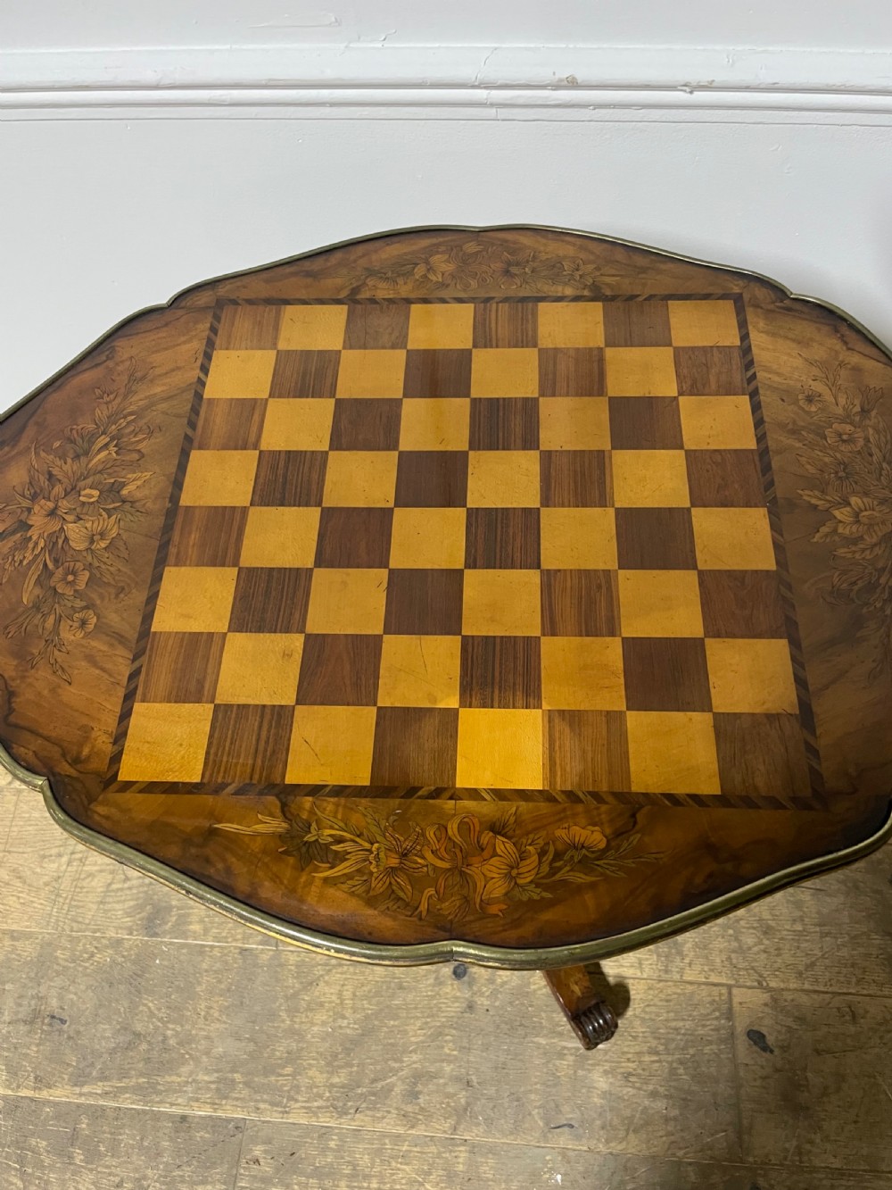 Victorian walnut chess table  View X