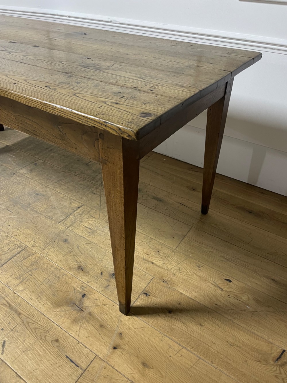 Neat sized chestnut Farmhouse table View IX