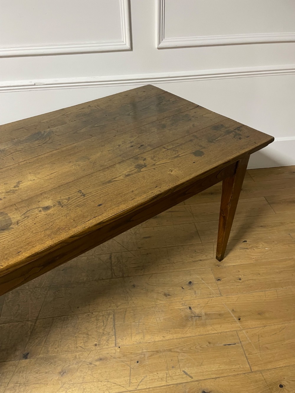 Neat sized chestnut Farmhouse table View XVI
