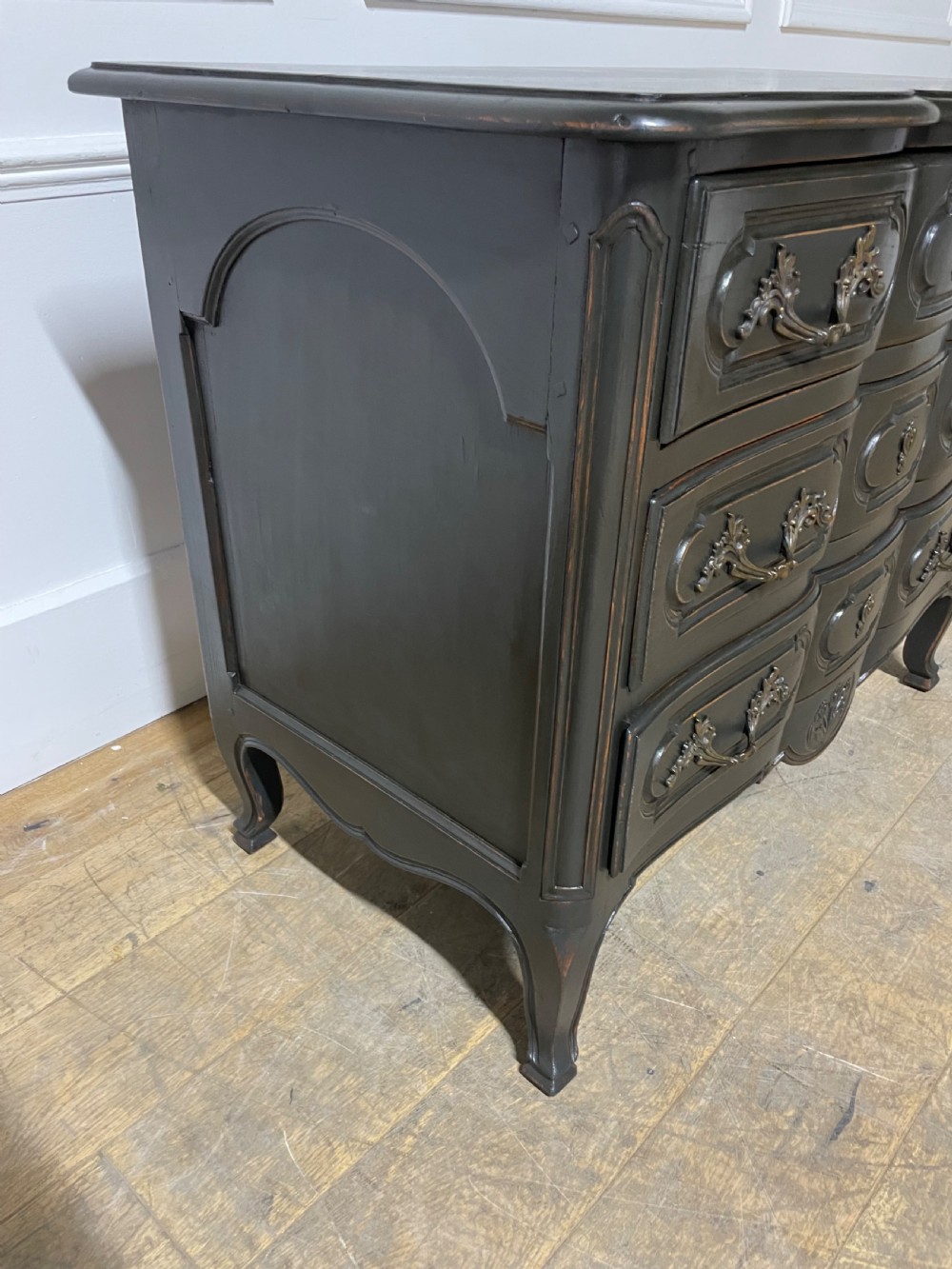 Louis XVI style slate grey painted commode View X