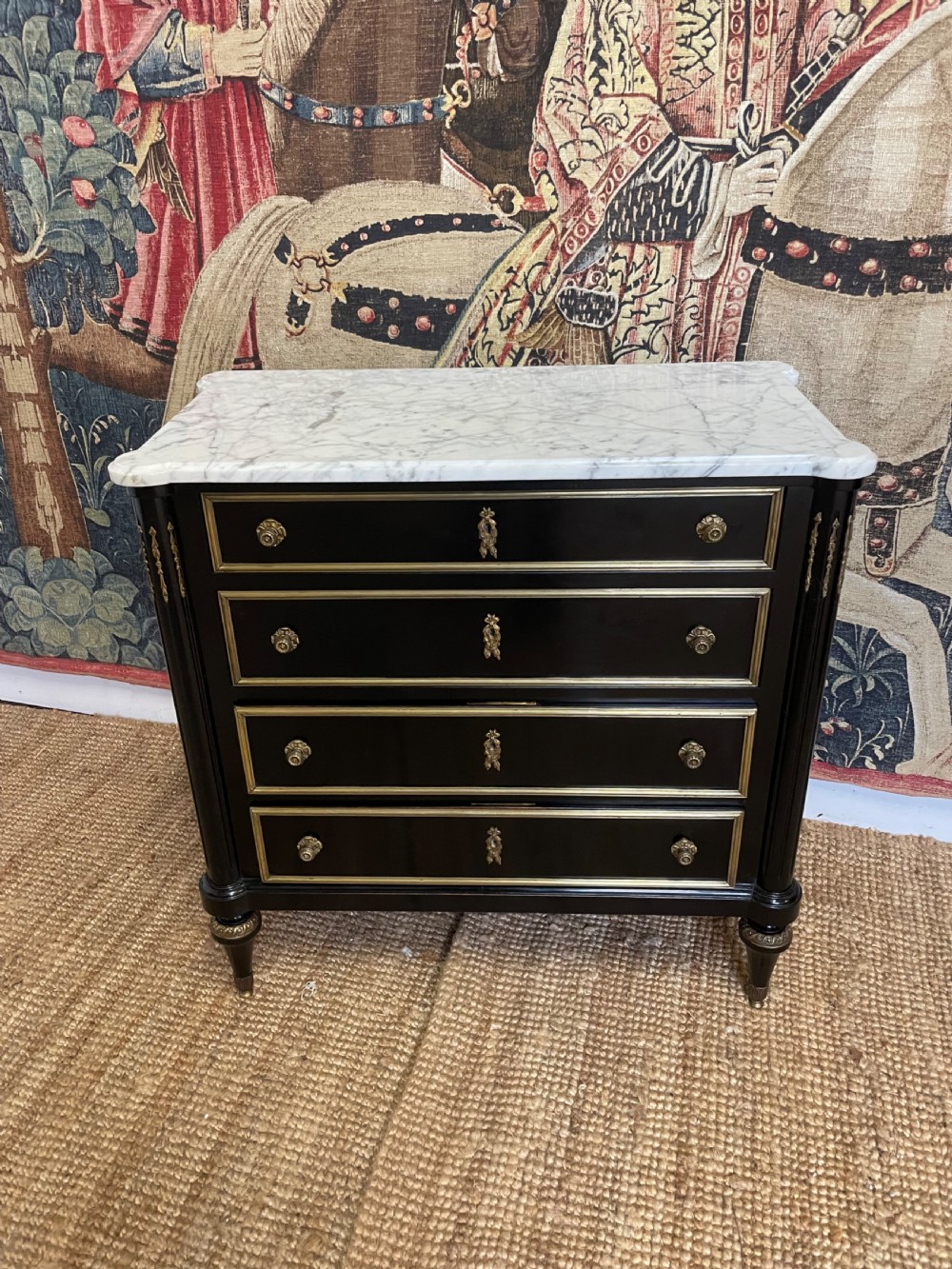 SMALL EARLY 20TH CENTURY EBONISED COMMODE