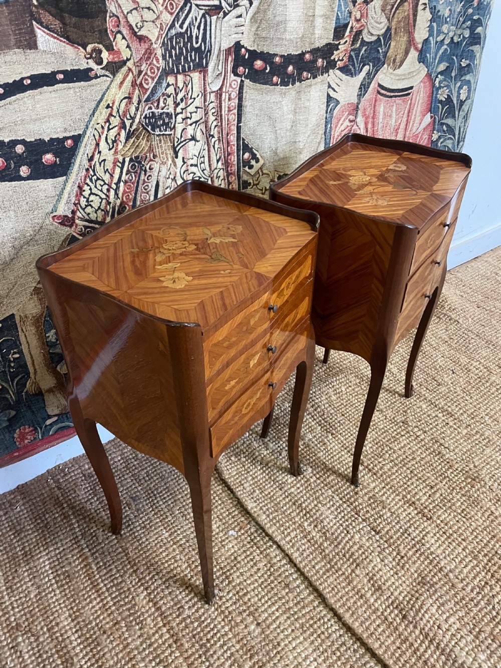 Pair of inlaid Kingwood bedside cabinets  View V