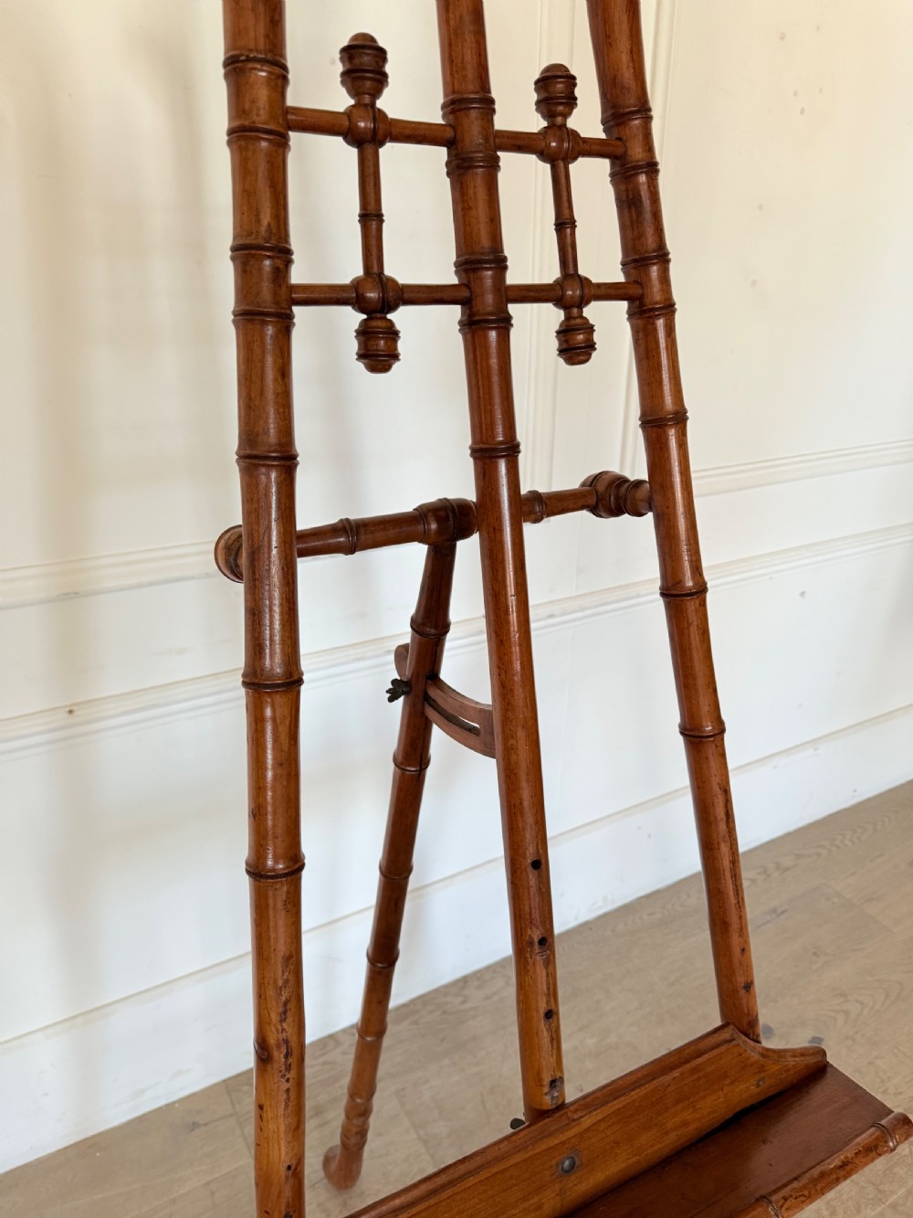 Cherrywood Faux bamboo easel  View III