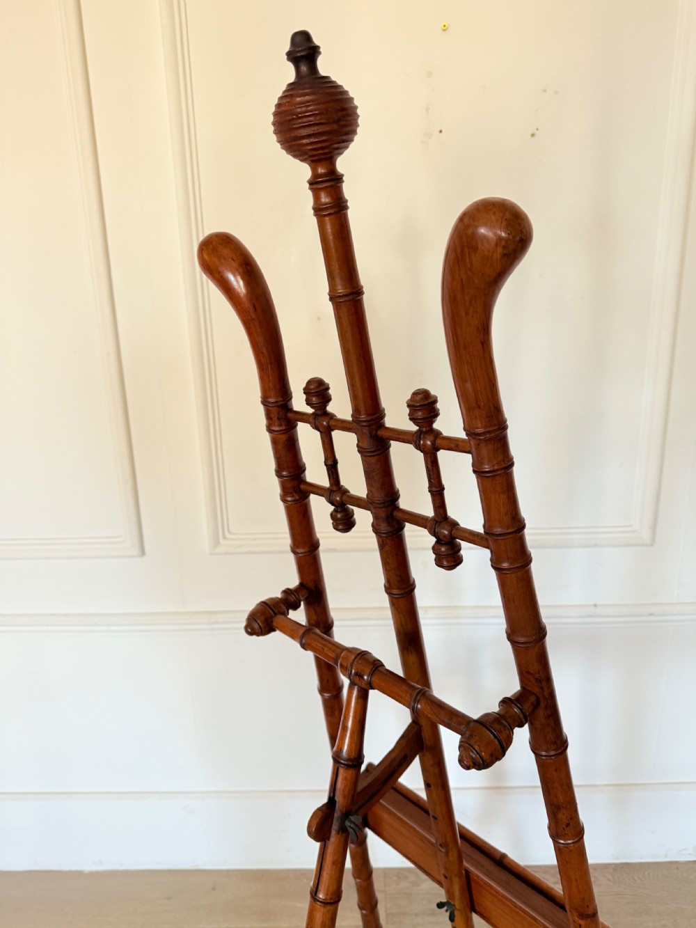 Cherrywood Faux bamboo easel  View X