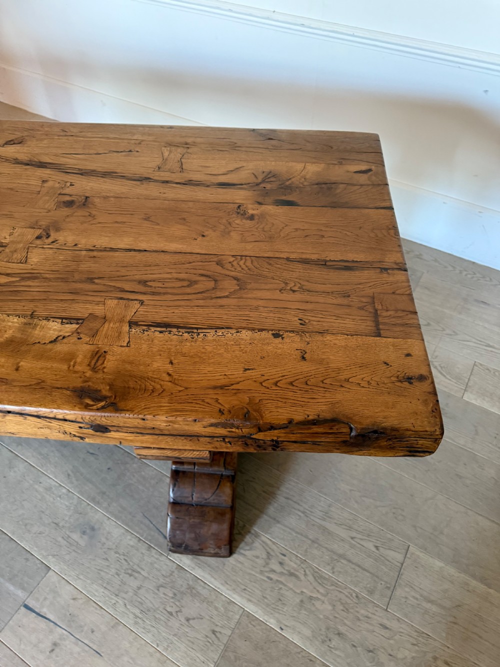 Large antique oak refectory table  View XVII