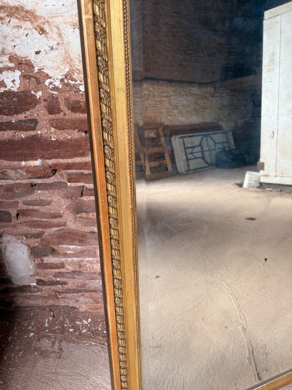Large 19th century overmantle mirror oak leaf decoration View IX