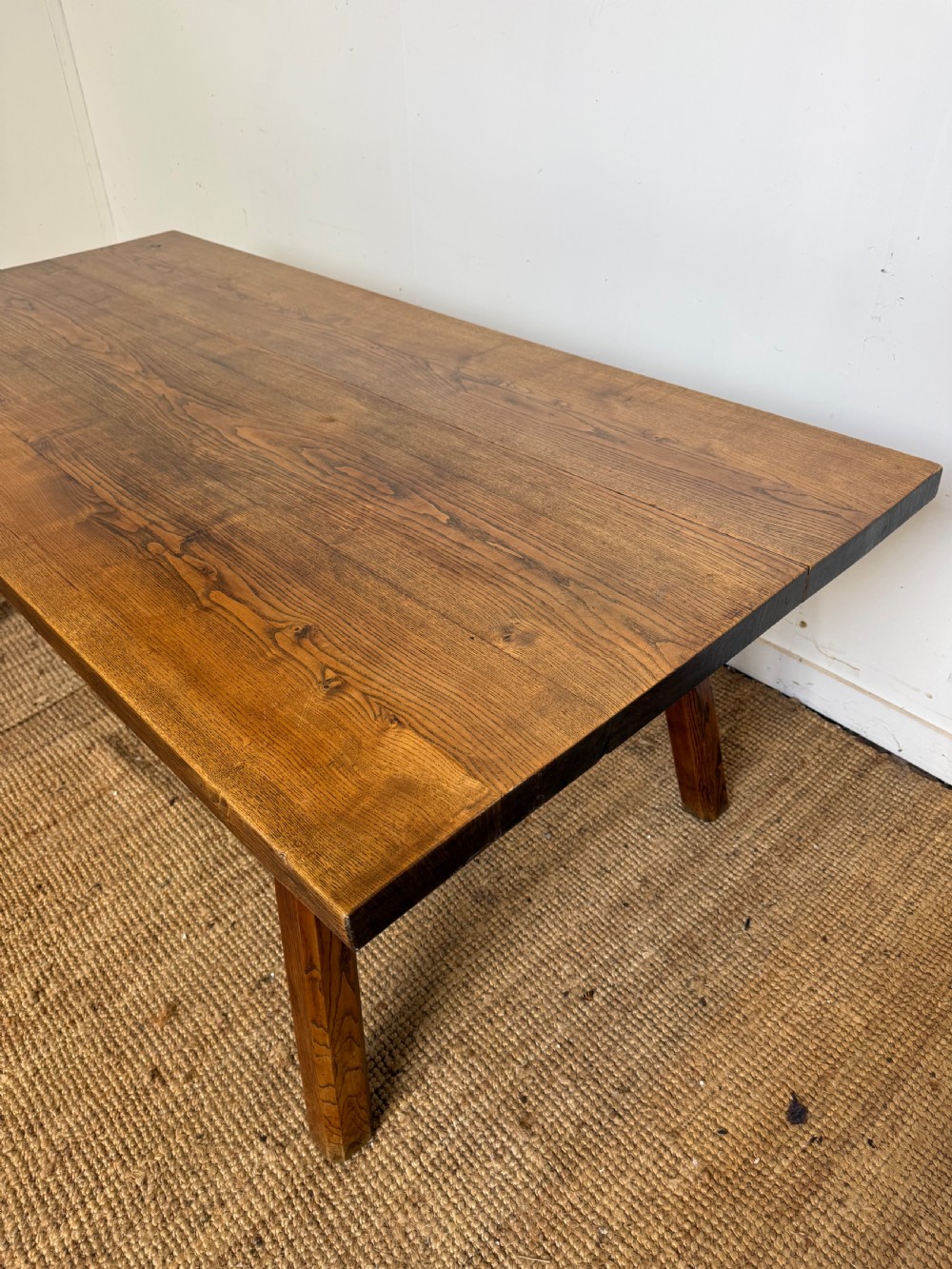 Oak farmhouse table 2m with 6 matching chairs View III