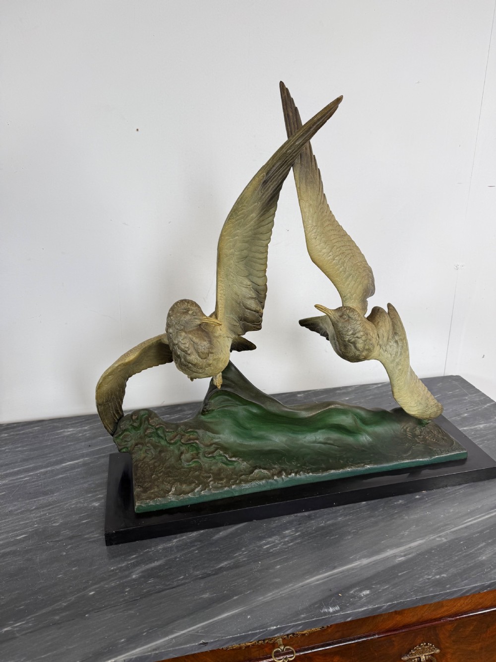 Large art deco spleter group of 2 seagulls  View III