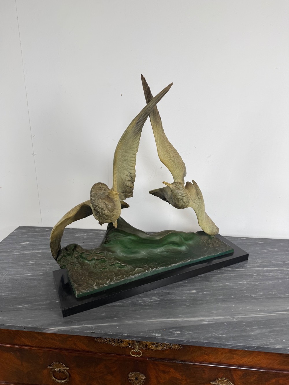 Large art deco spleter group of 2 seagulls  View XI