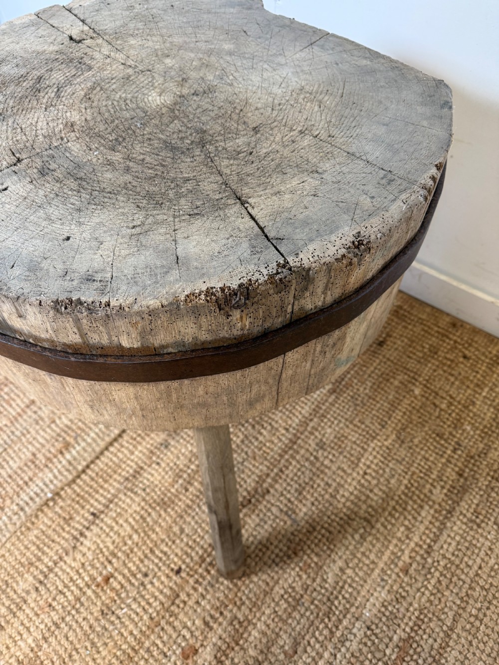Chopping block / butchers block  View V