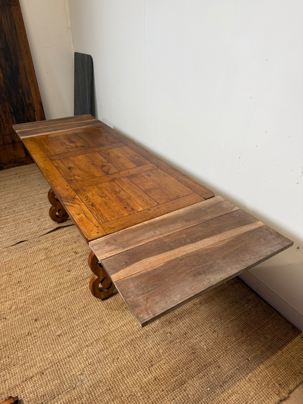 Small early 20th century oak dining table 6 seater  View XIV