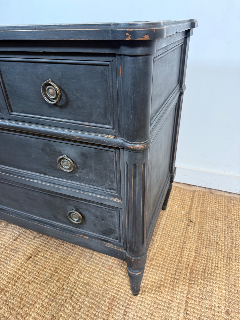 19TH CENTURY FRENCH LOUIS XVI STYLE PAINTED COMMODE View II