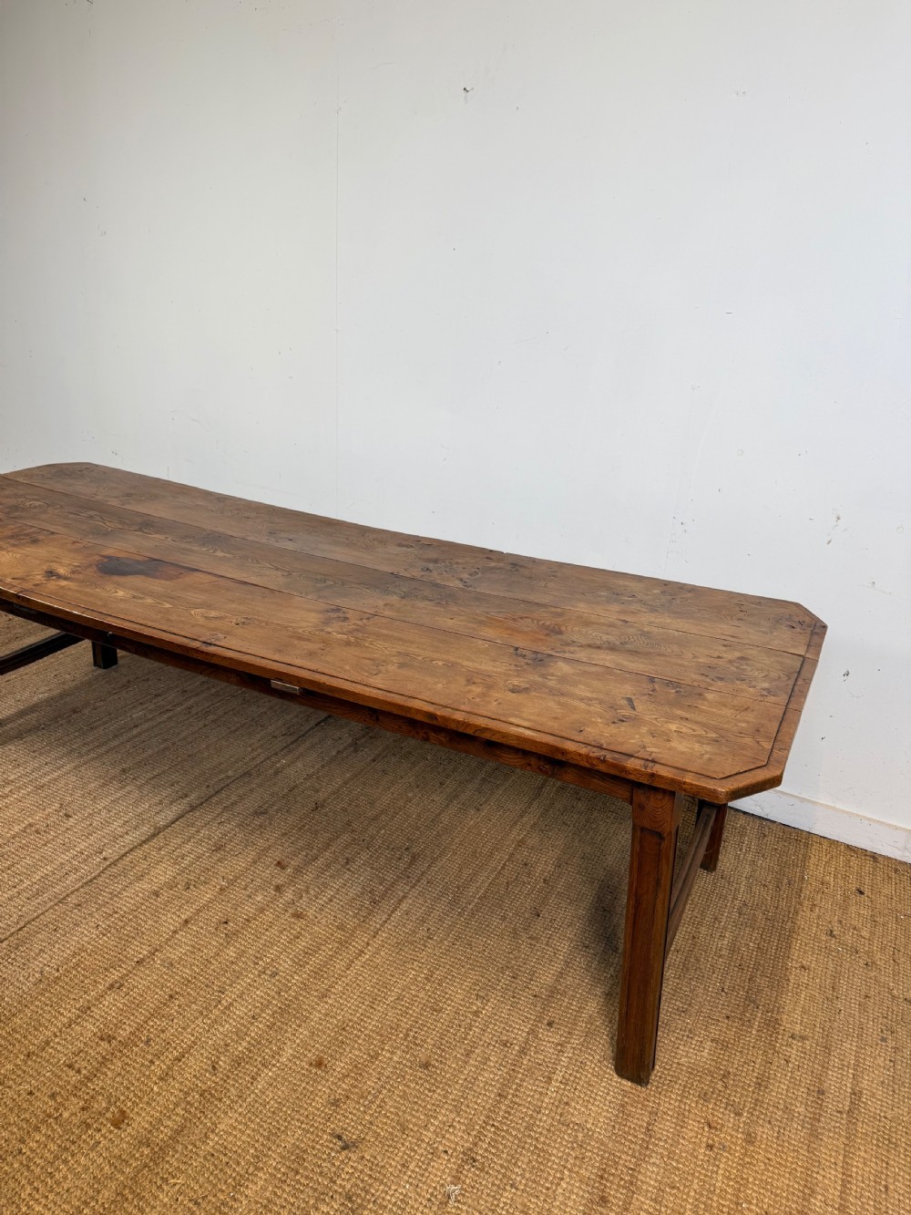 Early 20th century elm Farmhouse table  View II