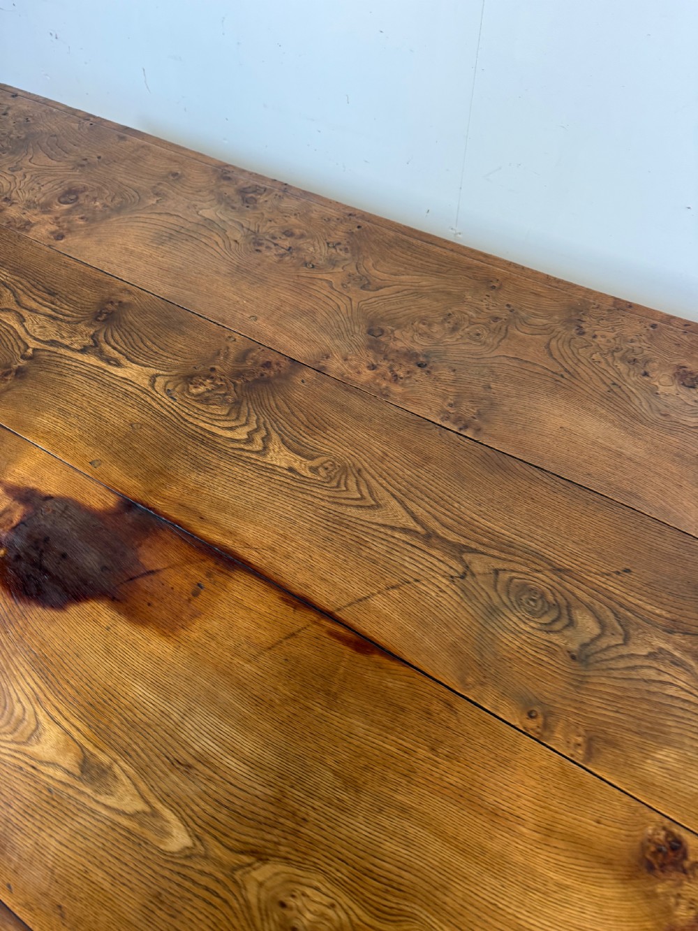 Early 20th century elm Farmhouse table  View VIII