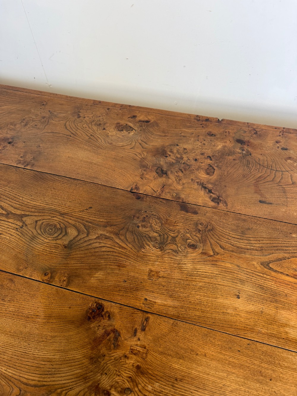 Early 20th century elm Farmhouse table  View IX