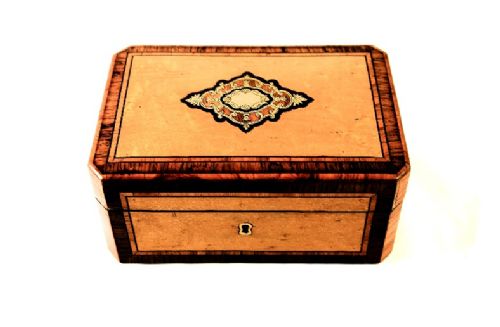 fig 1. Birds Eye Maple Table Box