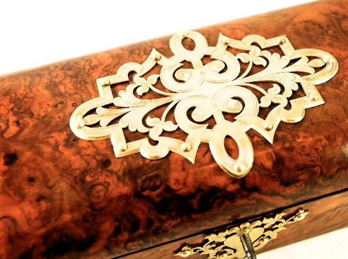 Burr Walnut Ladies Box