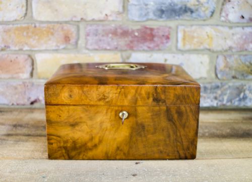 Figured Walnut Table Box C.1890