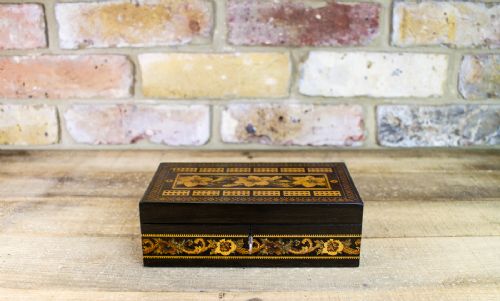 Collectable T.barton Tunbridge Ware Games Box