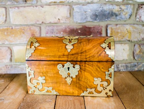 Figured Walnut Desk Box C.1870