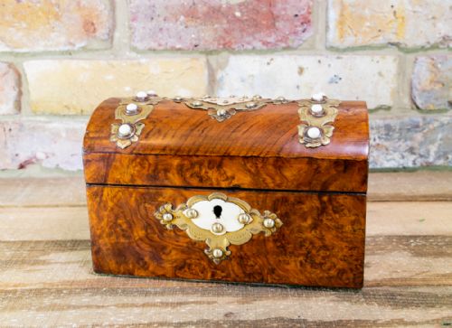 Walnut & Brass Tea Caddy C.1880