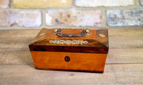 DECORATIVE FRENCH TABLE BOX 1880 - ADDITIONAL PHOTO 1