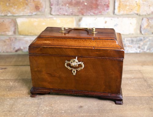 Chippendale Mahogany Tea Caddy 1800