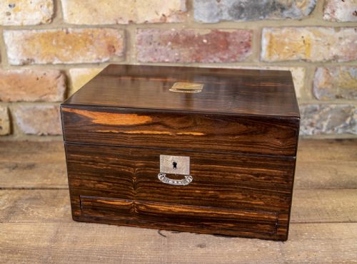 Coromandel Vanity Box 1850