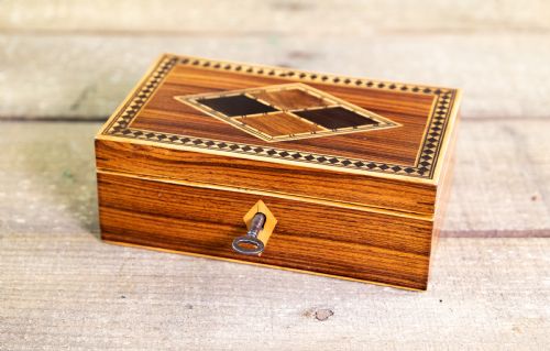 Kingwood Inlaid Table Box C.1880